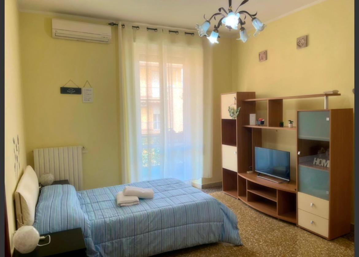 Alexandra House Apartment Ciampino Bagian luar foto